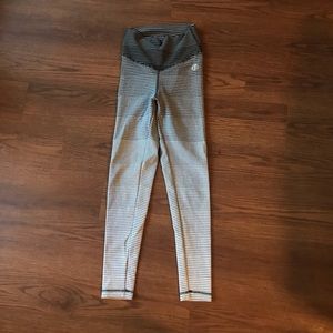 DTINA’s boutique butt scrunch leggings